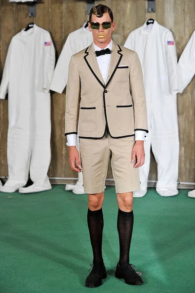Look 38